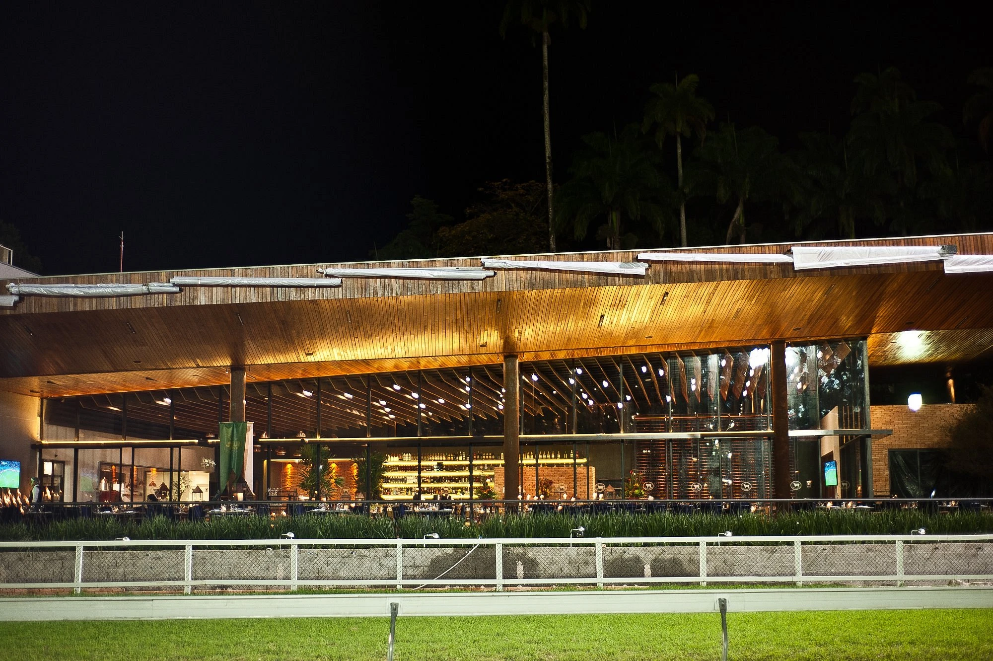 Veranda at Jockey - Premium Meats & Cristo View - Image